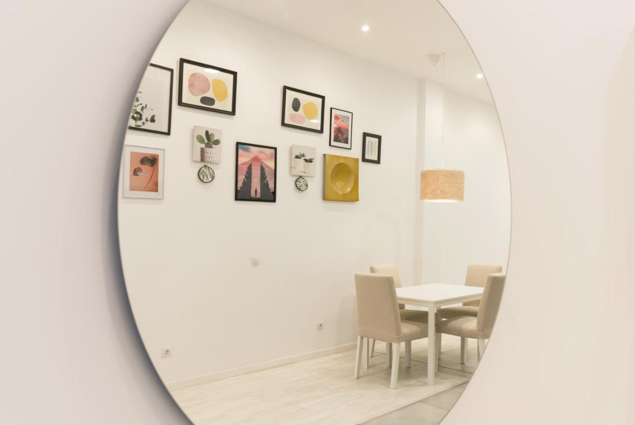 Acogedor Y Comodo Apartamento Madrid A/C Luaran gambar